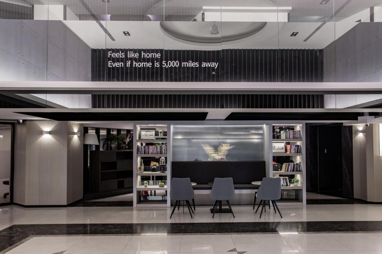 Hub Hotel - Songshan Airport Branch Taipei Extérieur photo